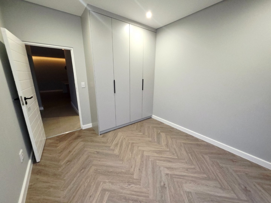 4 Bedroom Property for Sale in Sandown Western Cape